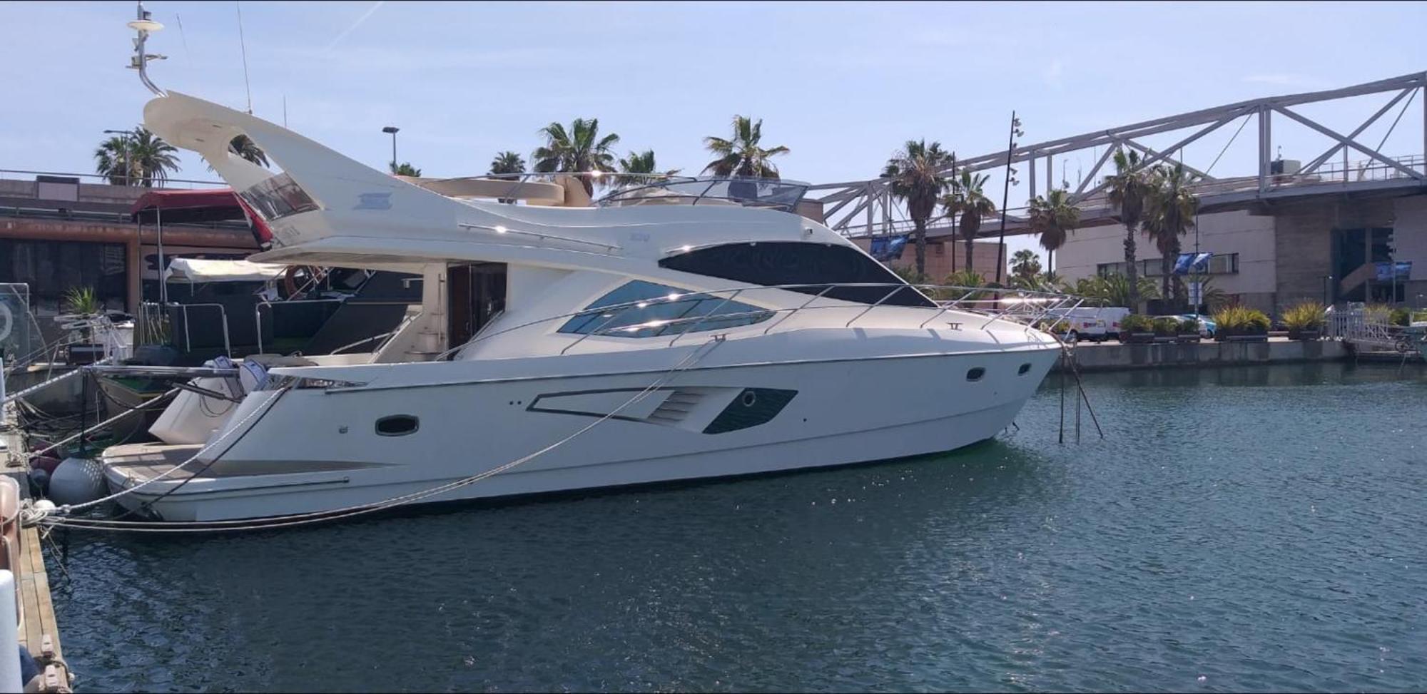 Yacht In Barcelona Hotel Sant Adria de Besos Exterior photo